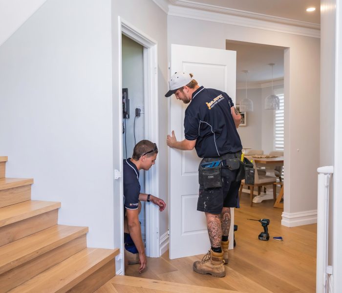 internal door install