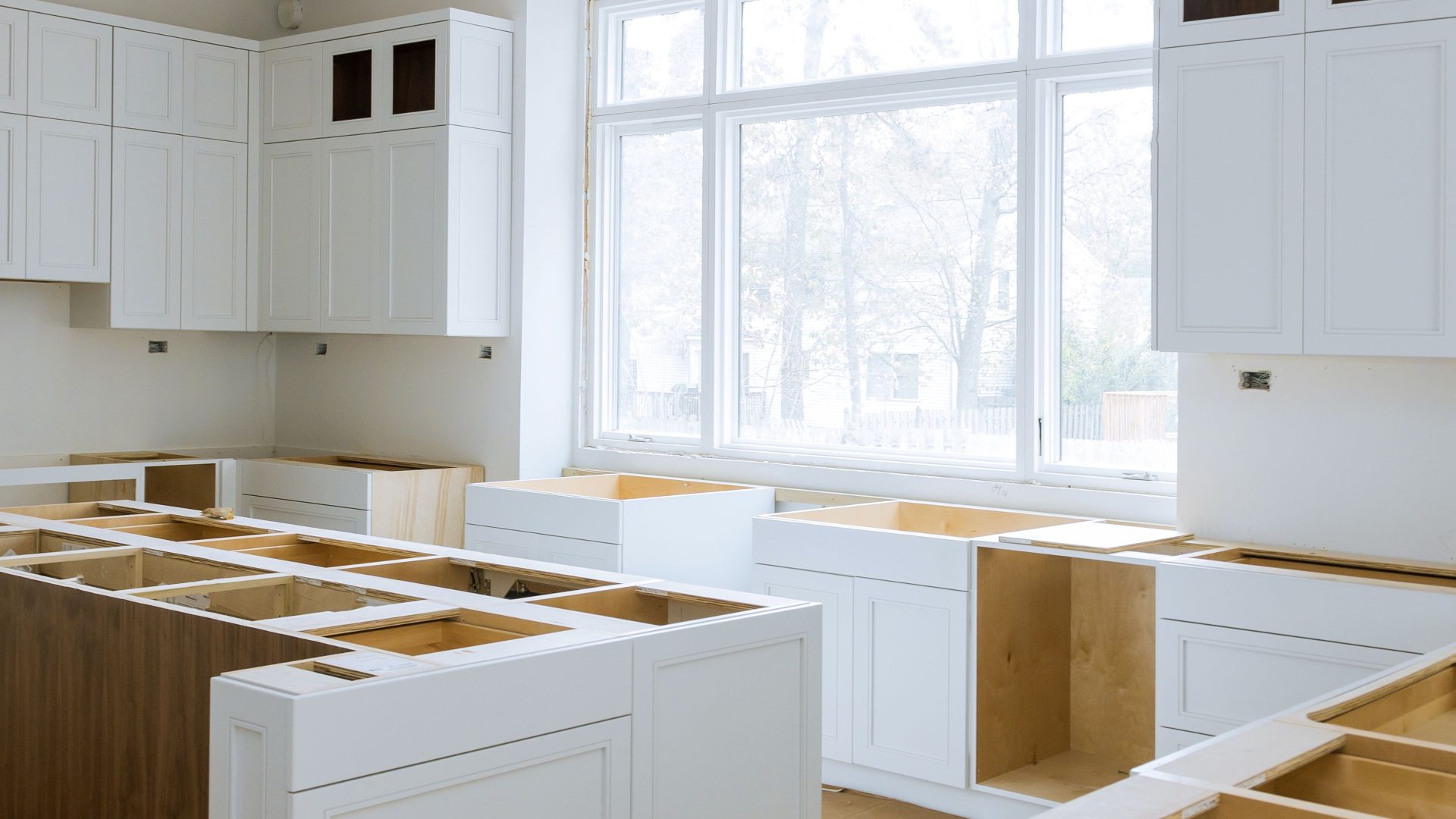 Cabinet painting kitchen