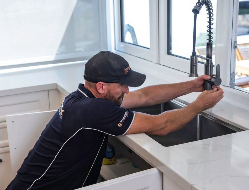 modern Kitchen tap install