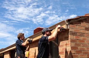 Perth carpenter installing alfresco