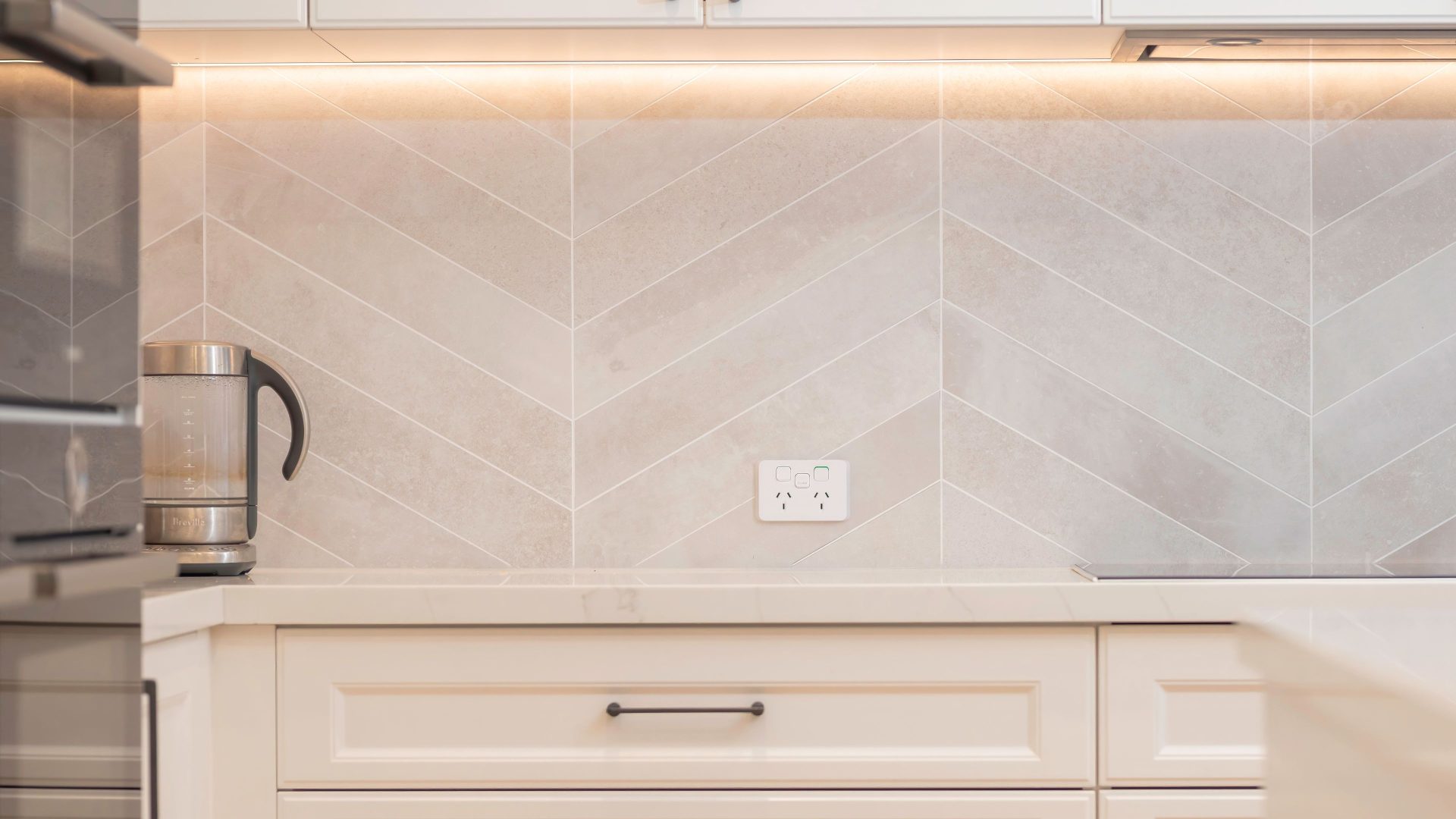 floor and wall tiling