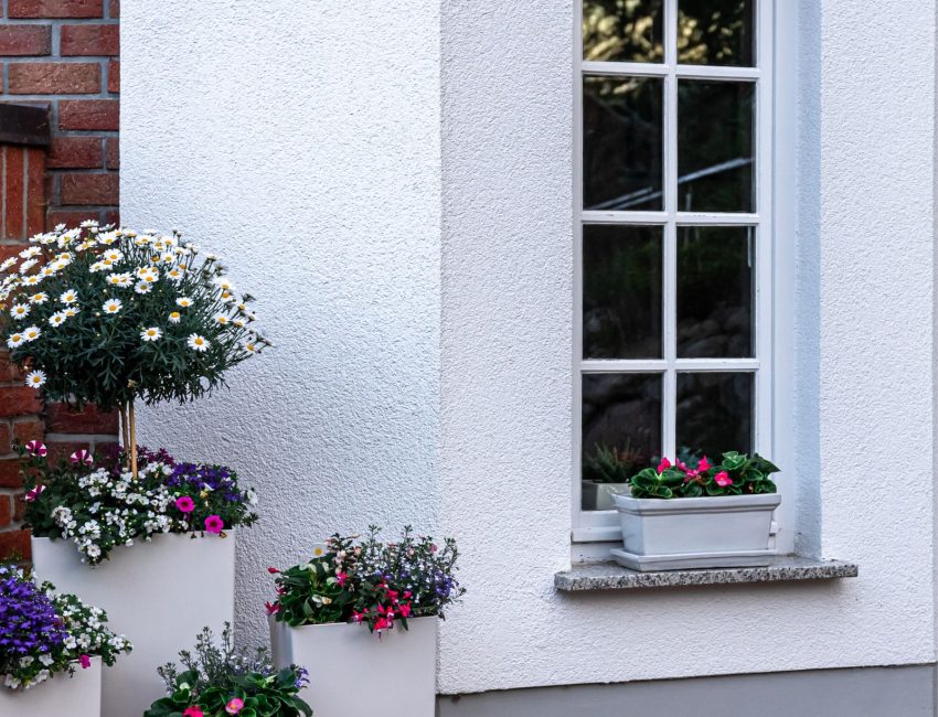 texture coating front of home. Perth painting services.